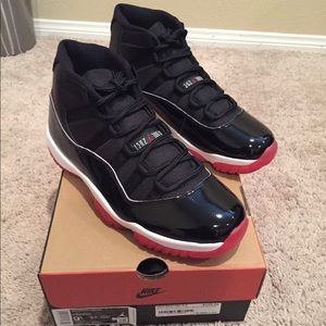 Air Jordan 11 BRED Size 9.5